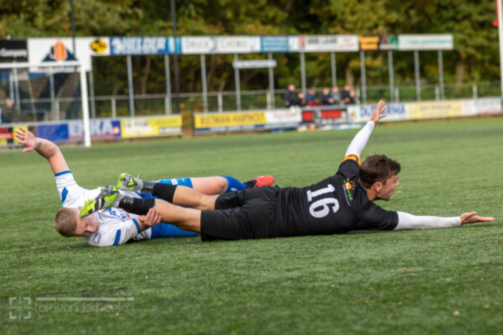 ST20231025-27133 voetbal WZC-Vevo
Fotodatum: Zaterdag 28-oktober-2023
Plaats : Wapenveld
Adres : WZC
Onderwerp : WZC-VEVO, 
foto: Henri van der Beek