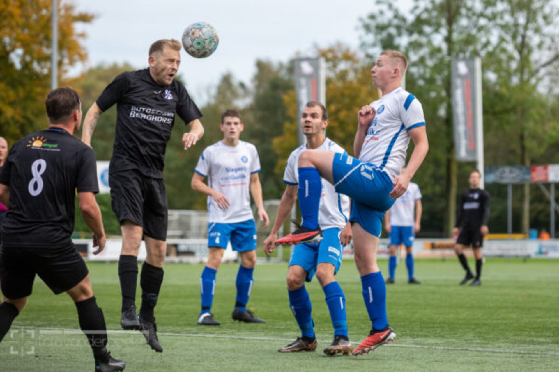 ST20231025-27133 voetbal WZC-Vevo
Fotodatum: Zaterdag 28-oktober-2023
Plaats : Wapenveld
Adres : WZC
Onderwerp : WZC-VEVO, 
foto: Henri van der Beek