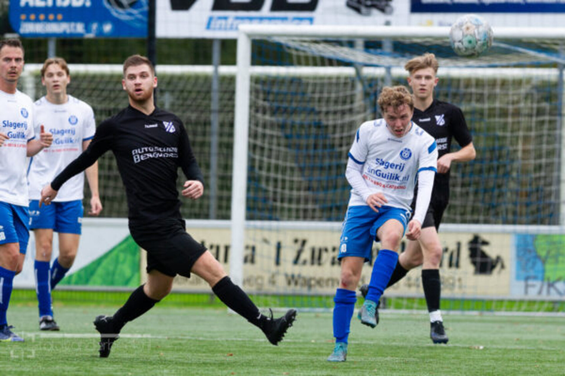 ST20231025-27133 voetbal WZC-Vevo
Fotodatum: Zaterdag 28-oktober-2023
Plaats : Wapenveld
Adres : WZC
Onderwerp : WZC-VEVO, 
foto: Henri van der Beek
