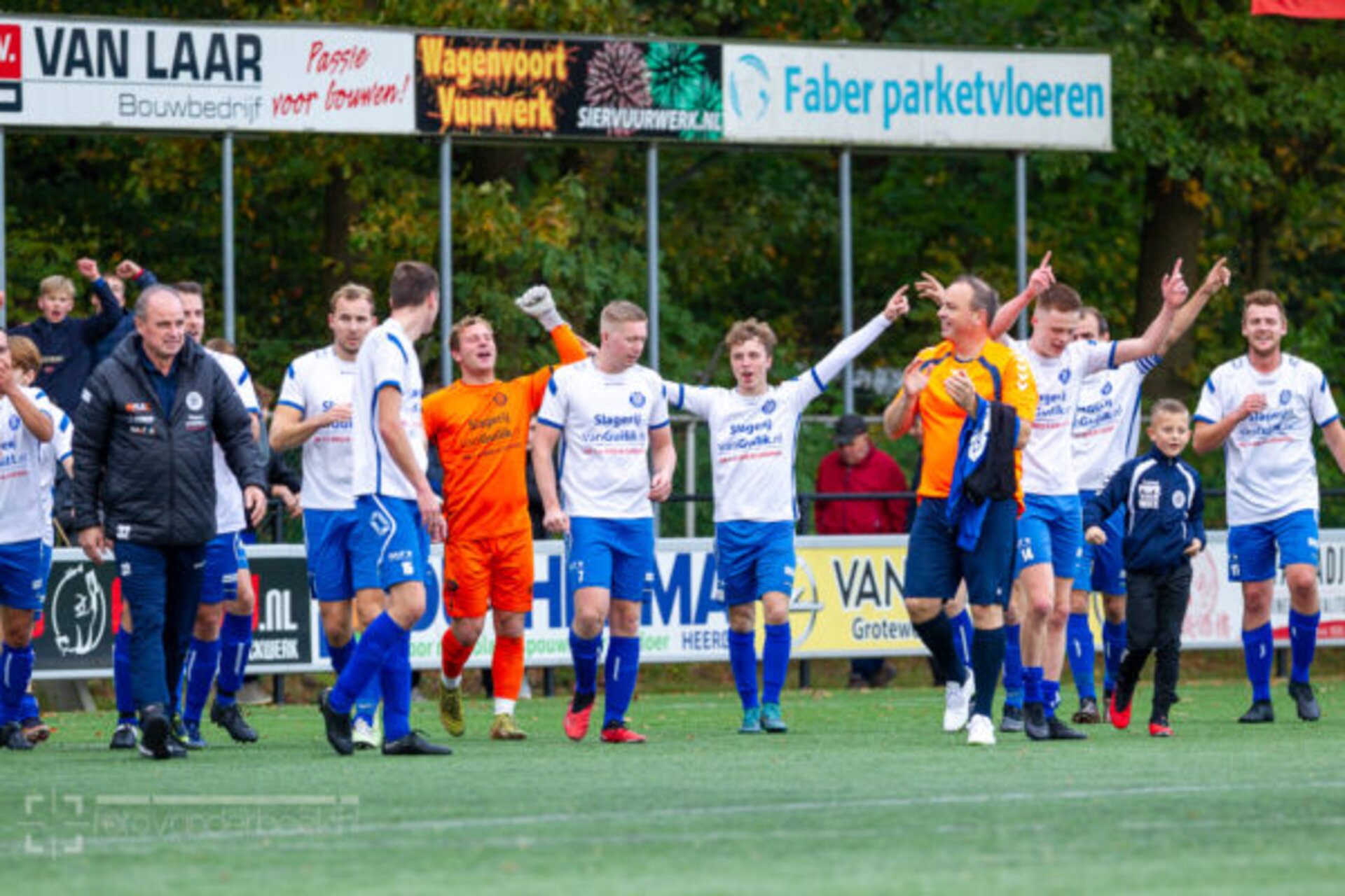 ST20231025-27133 voetbal WZC-Vevo
Fotodatum: Zaterdag 28-oktober-2023
Plaats : Wapenveld
Adres : WZC
Onderwerp : WZC-VEVO, 
foto: Henri van der Beek