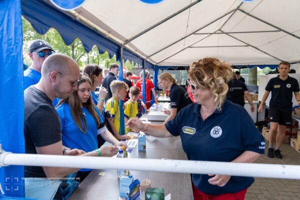VELUWE TROPHY-7740