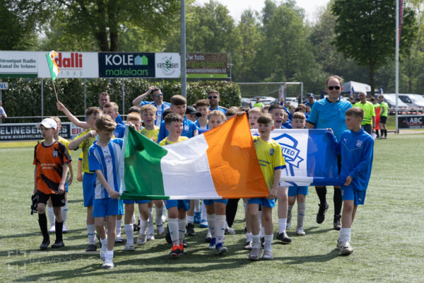 VELUWE TROPHY-7845