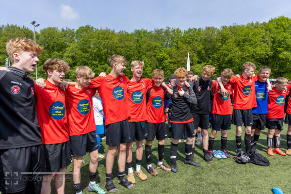VELUWE TROPHY-7884