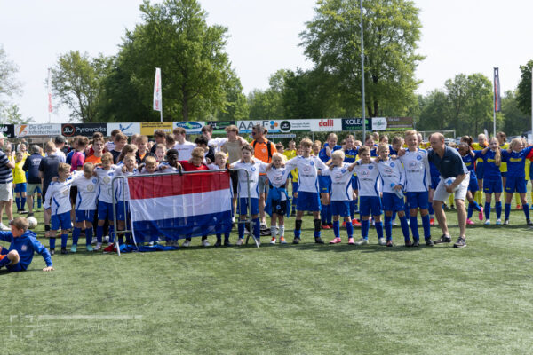 VELUWE TROPHY-7906