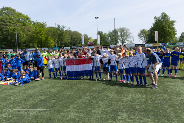 VELUWE TROPHY-7907