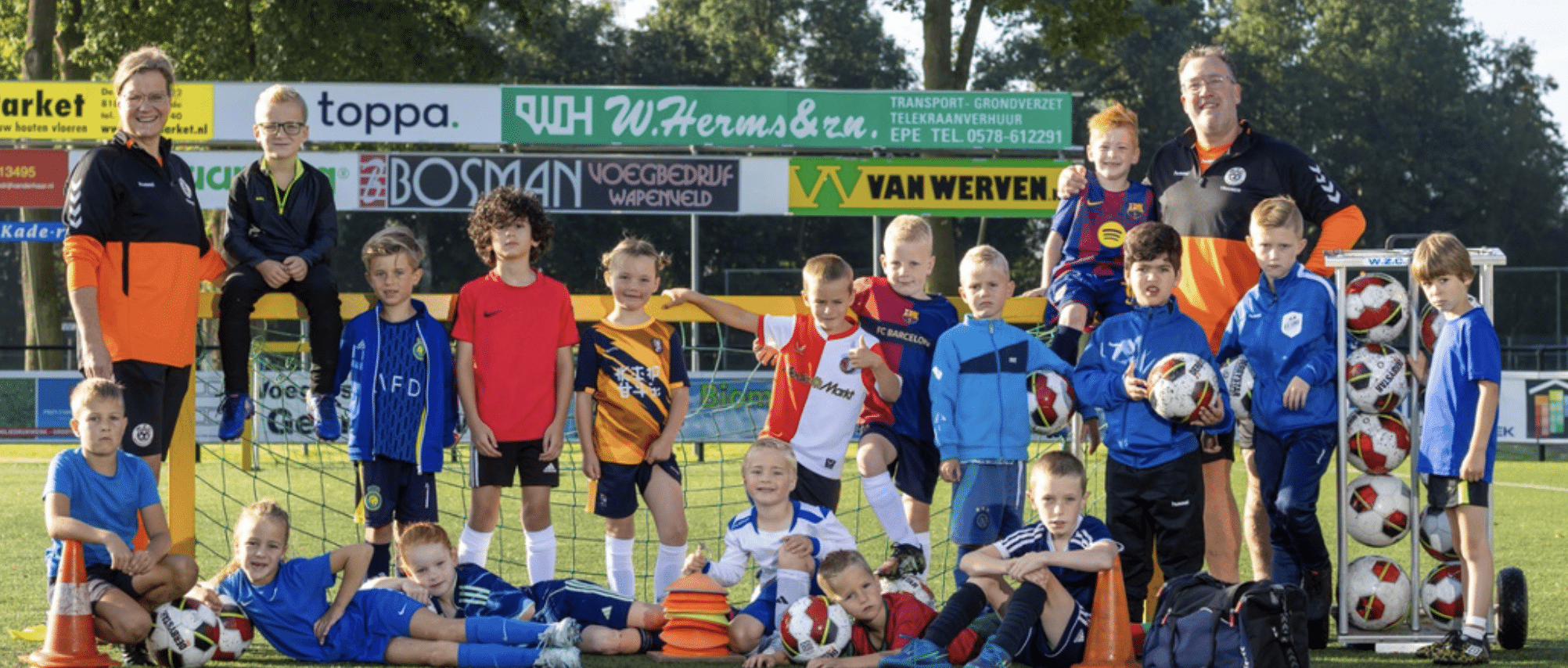 De Minipups Nieuwsbrief-november 2025 ⚽