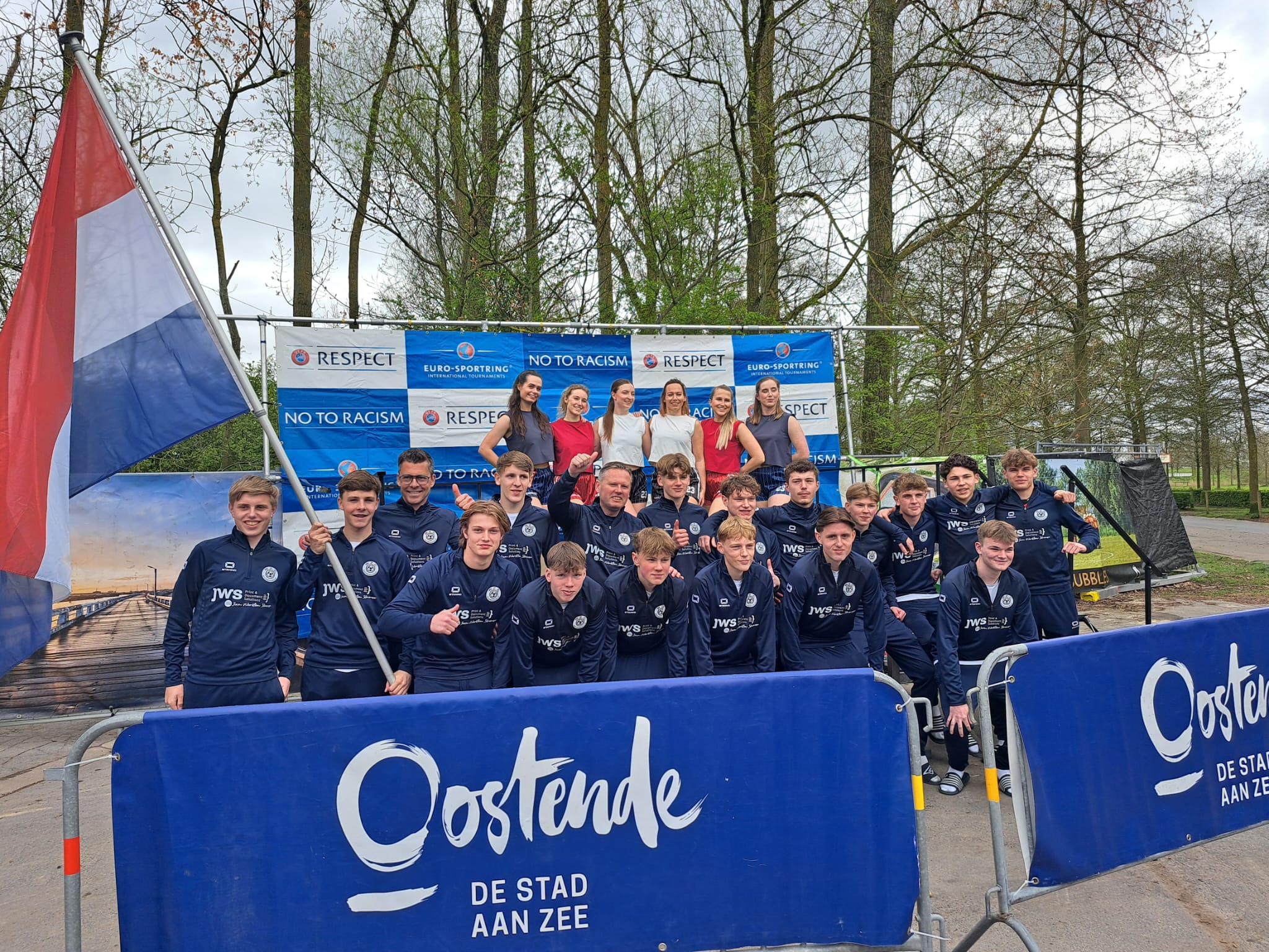 WZC JO17 boekt internationaal succes