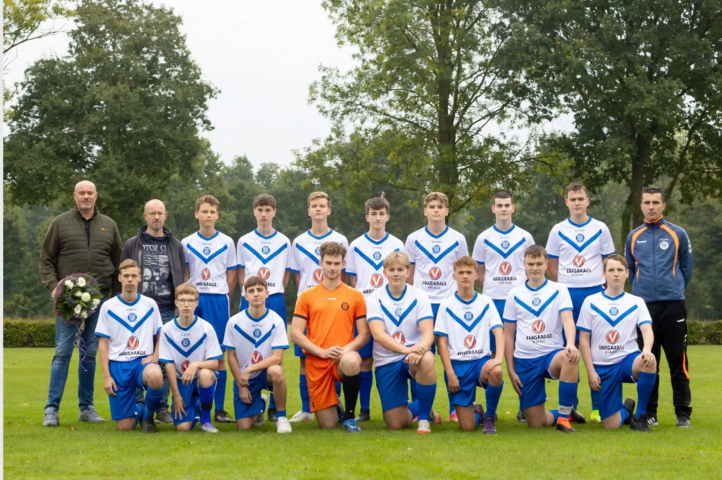 Busreis halve finale KNVB-beker WZC JO19 – DTC’07