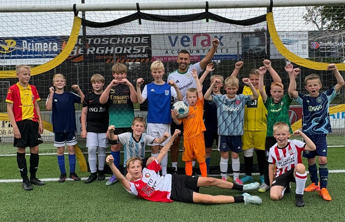 Geslaagde techniektraining met PEC Zwolle-legende Bram van Polen